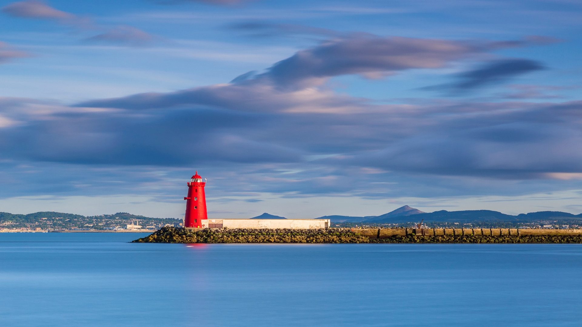 Poolbeg www.talbothotelstillorgan.com