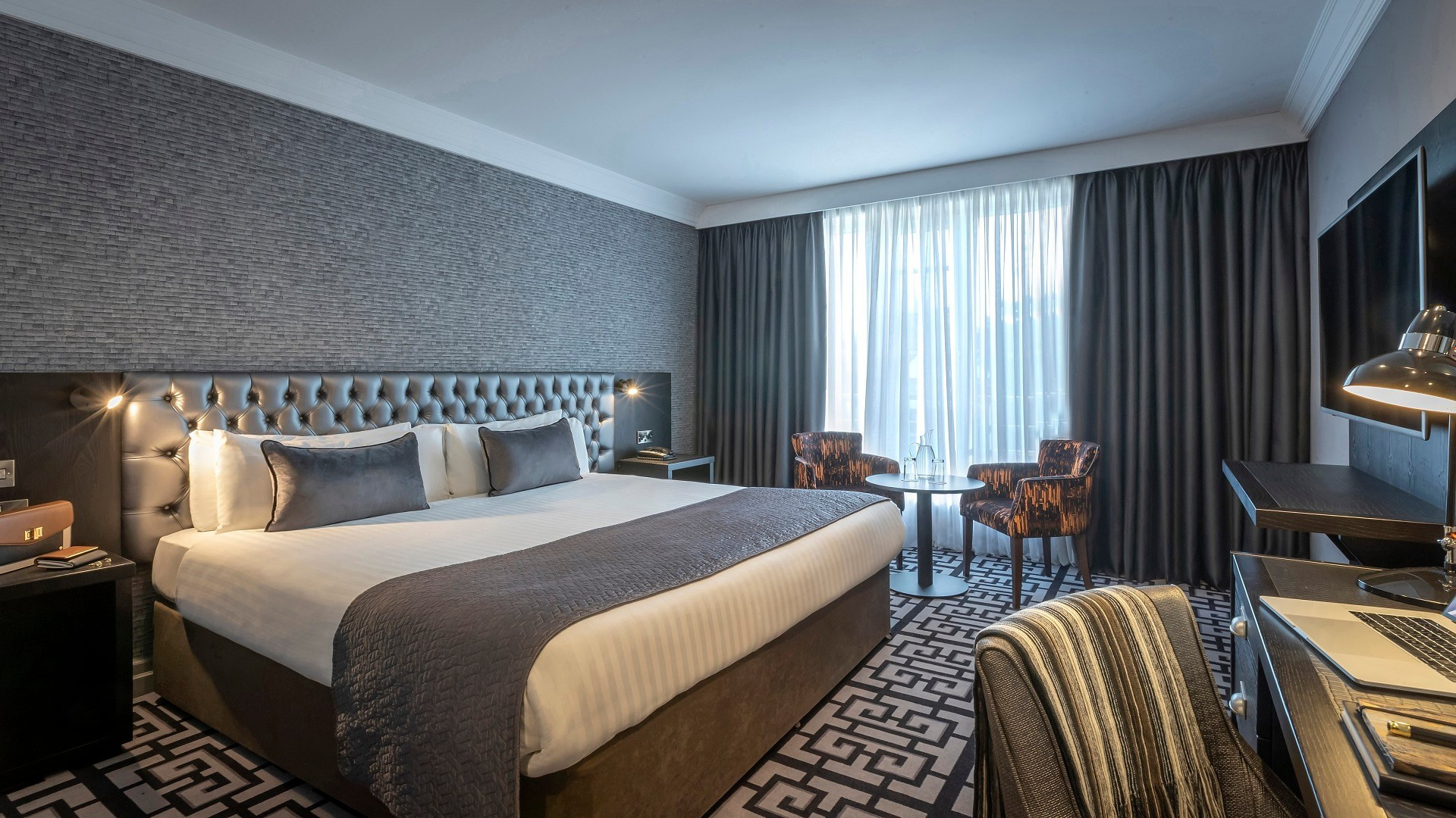 Classic double room www.talbothotelstillorgan.com